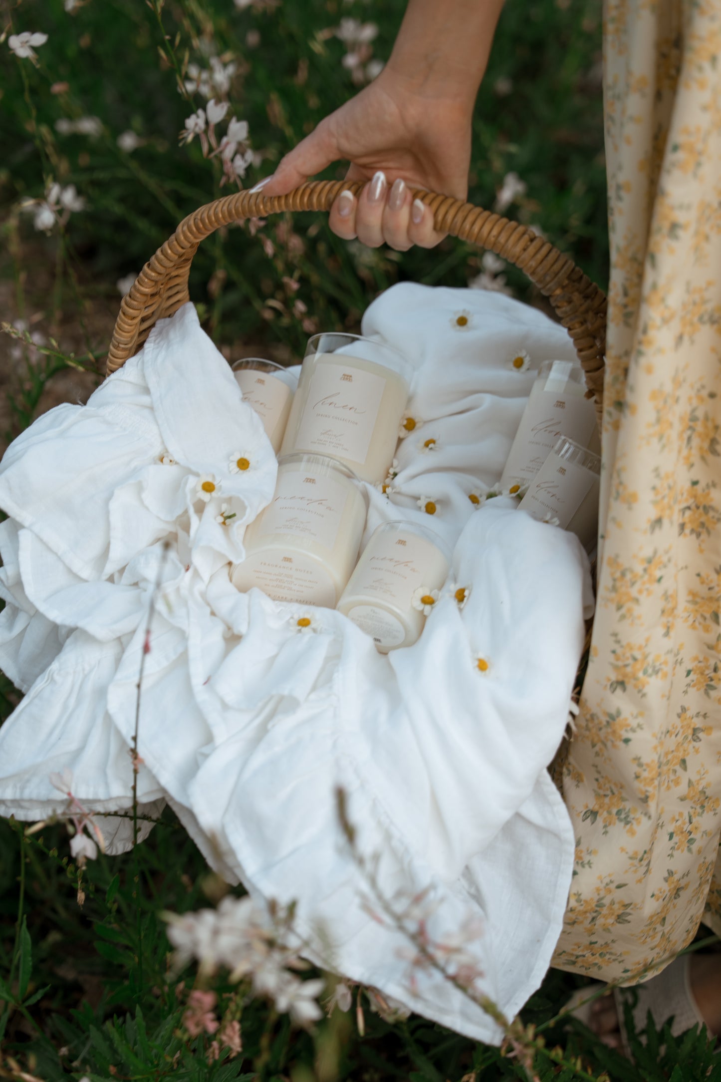 Spring Collection   -   Linen   -   Sun-dried French Linen Candle