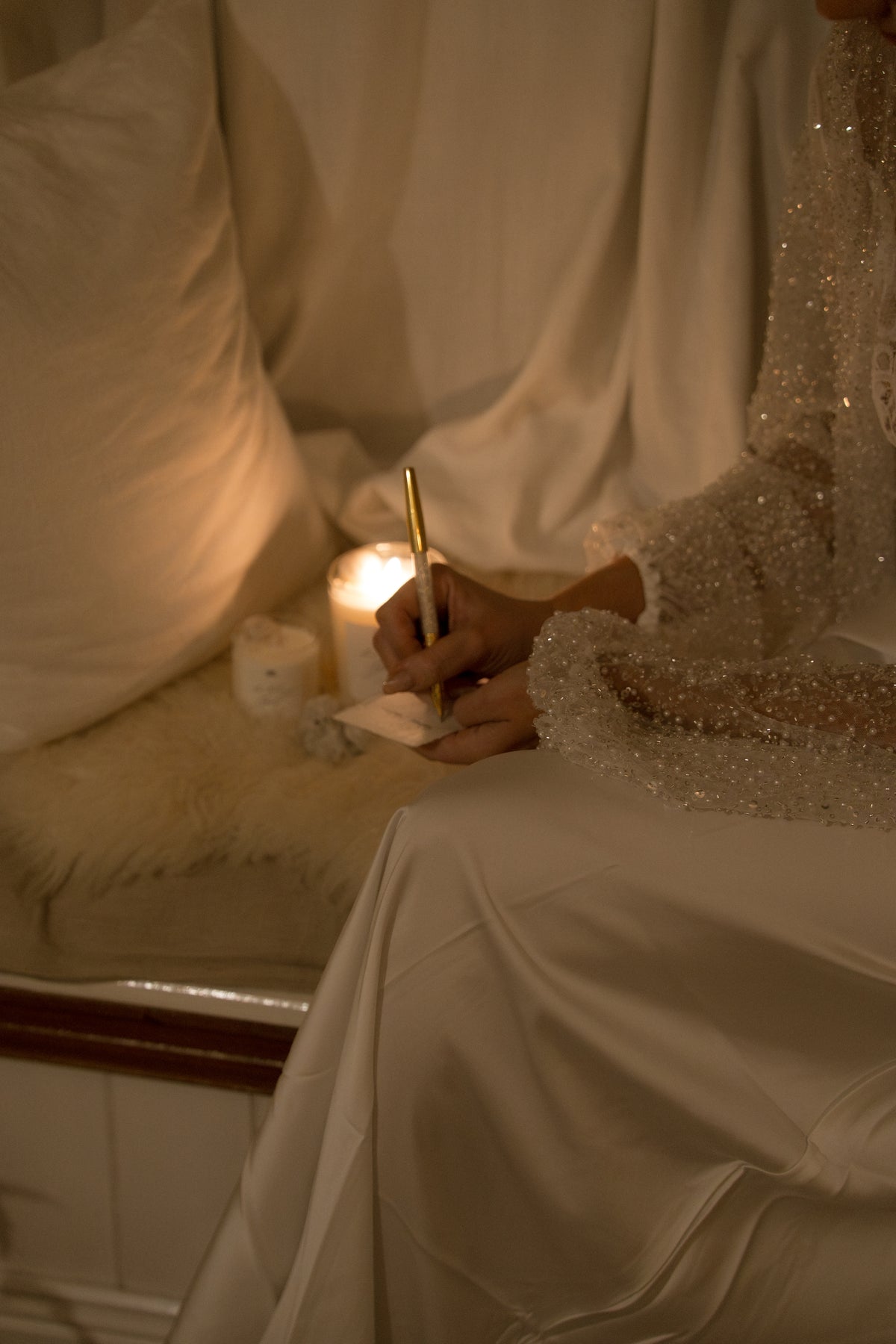 De La Lune Light   -   Moonstone   -   Bergamont & Patchouli